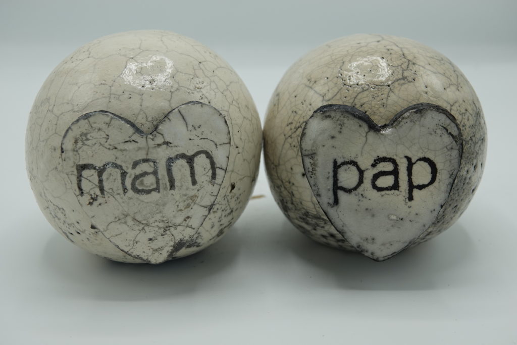 PAP EN MAM & MAM EN PAP - Urn to Be